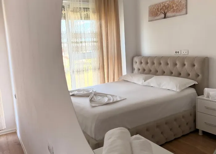 Lejlighed Shehu Tirana